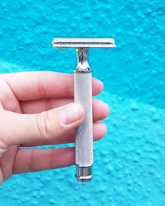 Reusable Stainless Steel Razor and 5 x blades